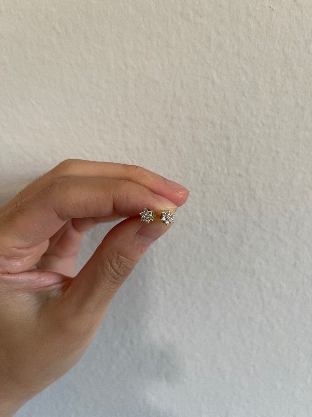 Mejuri Mini Flower Studs